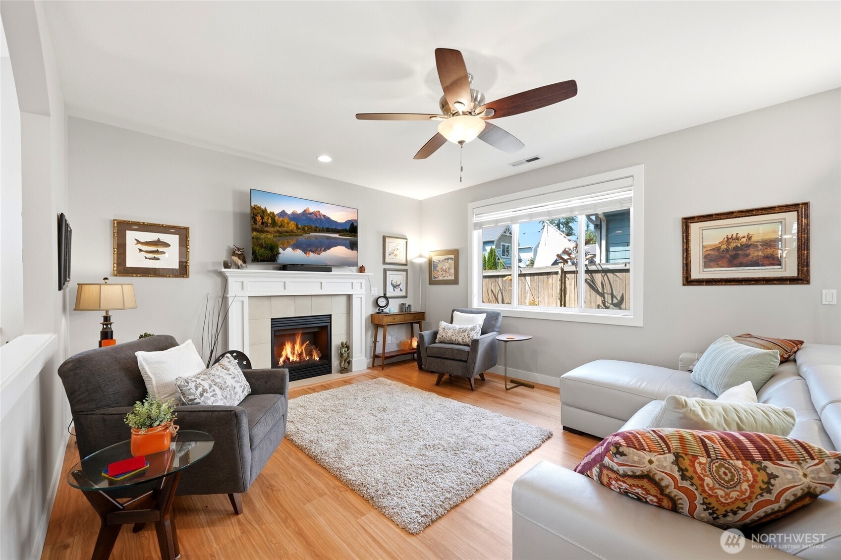 219 197th Street Southeast Bothell, WA 98012 - Photo 4 of 37