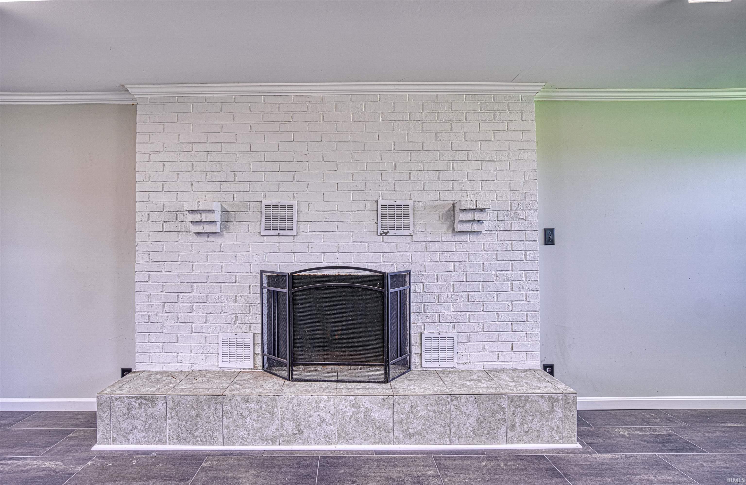 7322 Heim Road Chandler, IN 47610 - Photo 15 of 34 Gallery Image 15