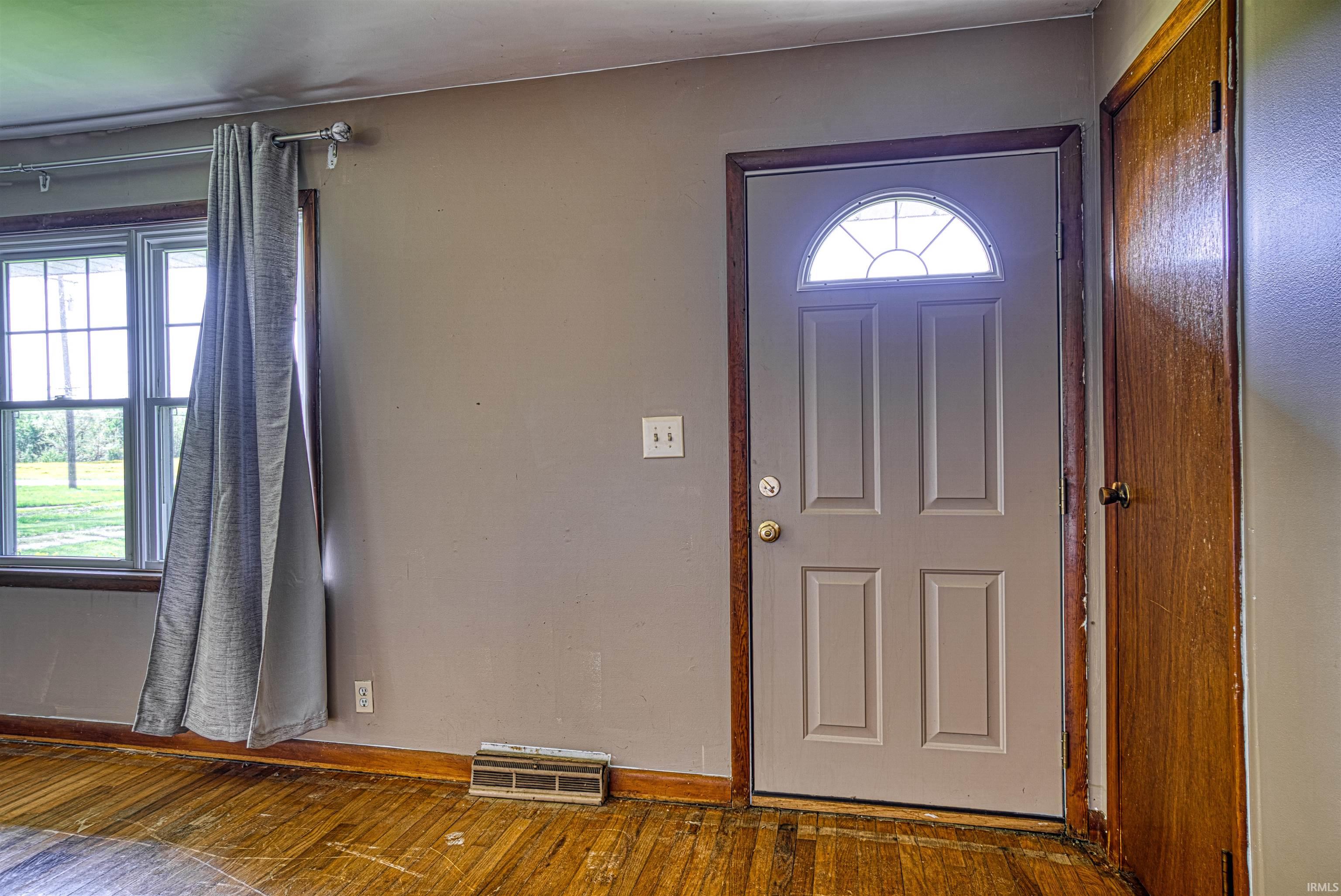 7322 Heim Road Chandler, IN 47610 - Photo 3 of 34 Gallery Image 3