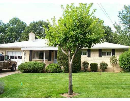 1173 Harvard Road Monroeville, PA 15146 - Photo 1 of 6 Exterior Front.