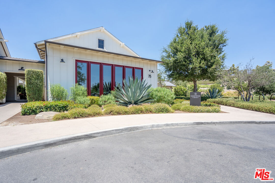 17 Lustre Street Rancho Mission Viejo, CA 92694 - Photo 57 of 63 a house with a outdoor space