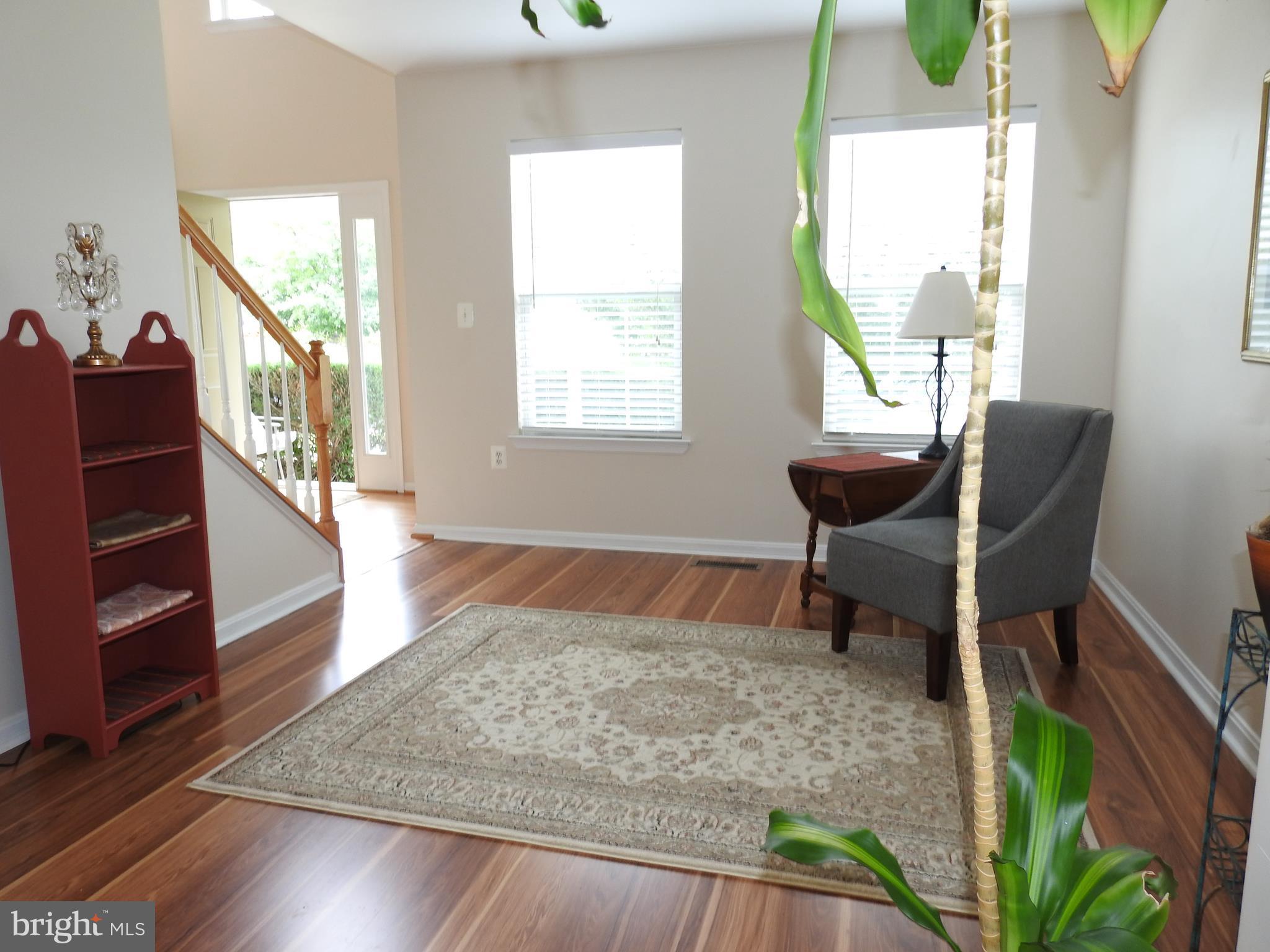 643 Matterhorn Road Westminster, MD 21158 - Photo 5 of 27 Living Room
