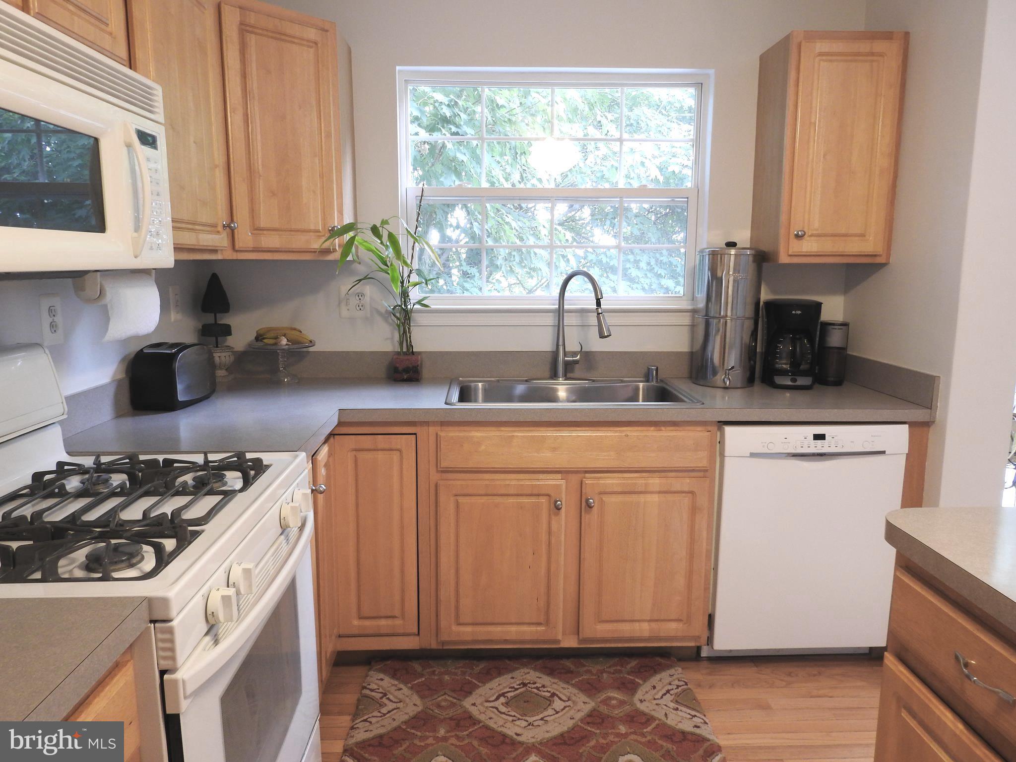 643 Matterhorn Road Westminster, MD 21158 - Photo 10 of 27 Kitchen