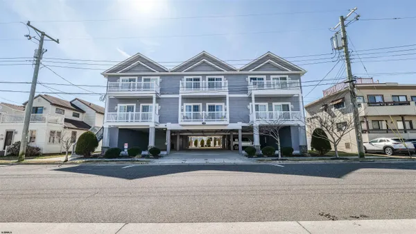$22,000 | 210 North Madison Avenue, Unit 2, Margate City, NJ 08402