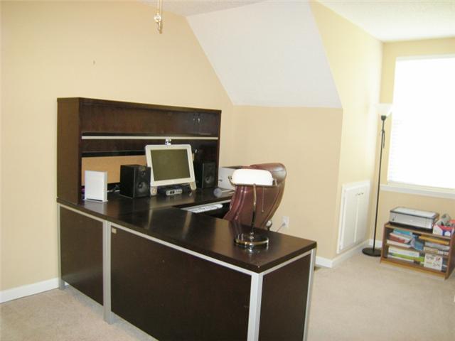 4968 Burnt Knob Road Murfreesboro, TN 37129 - Photo 14 of 19 Bedroom 3 being used as an office.