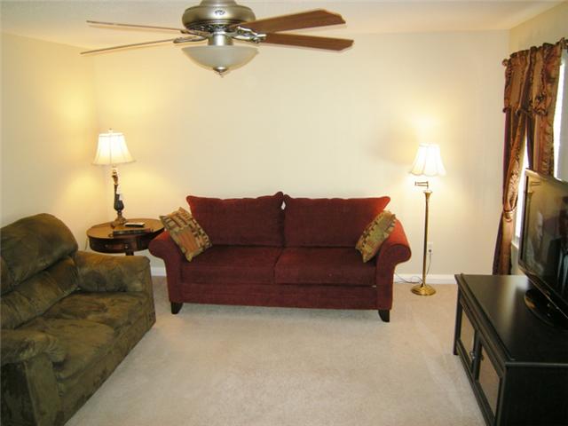 4968 Burnt Knob Road Murfreesboro, TN 37129 - Photo 2 of 19 Freshly painted and immaculate inside you can move right in.
