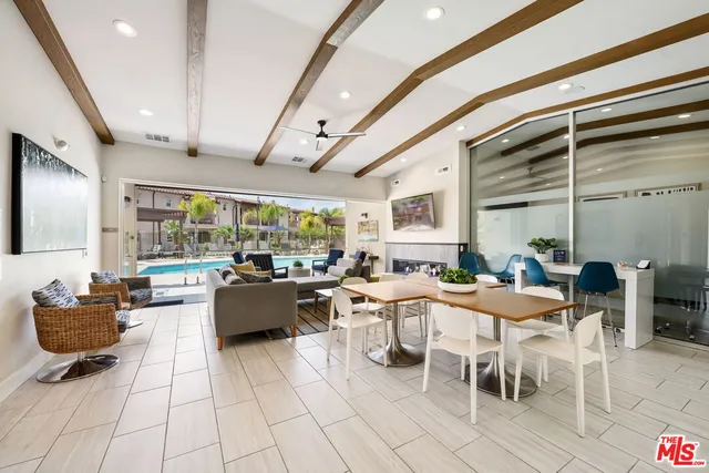 $5,912 | 4393 Paxton Place, Calabasas, CA 91302