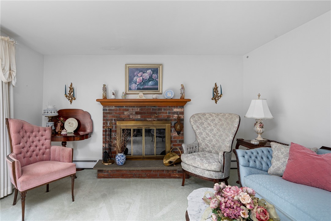 115 Intervale Road Cranston, RI 02910 - Photo 7 of 24