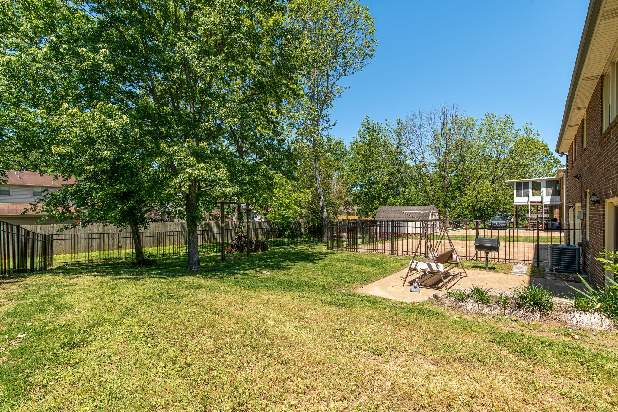 417 Cedarcliff Road Antioch, TN 37013 - Photo 23 of 25 a view of a backyard with a patio