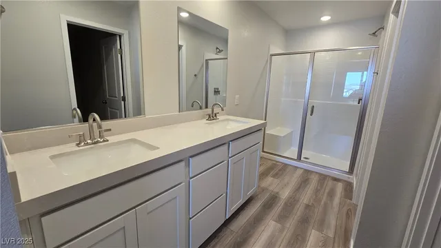 $2,000 | 988 Gearus Place, Henderson, NV 89011