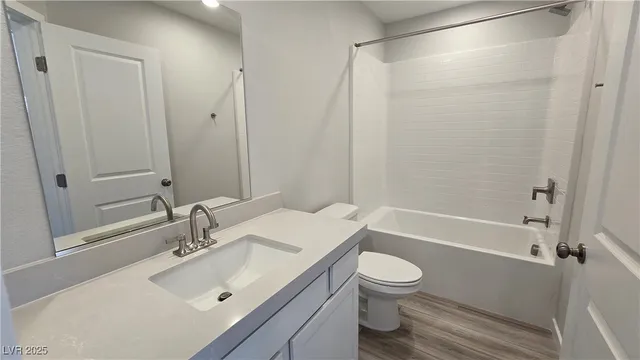 $2,000 | 988 Gearus Place, Henderson, NV 89011