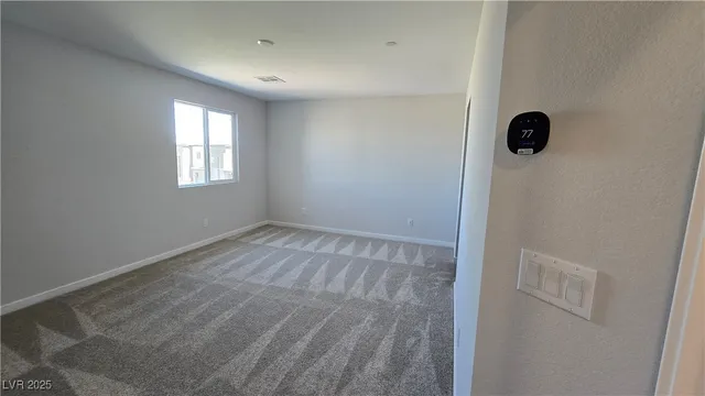 $2,000 | 988 Gearus Place, Henderson, NV 89011