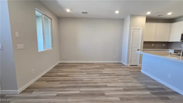 $2,000 | 988 Gearus Place, Henderson, NV 89011