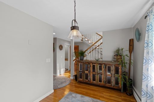 42 Selkirk Road Cranston, RI 02905 - Photo 15 of 50