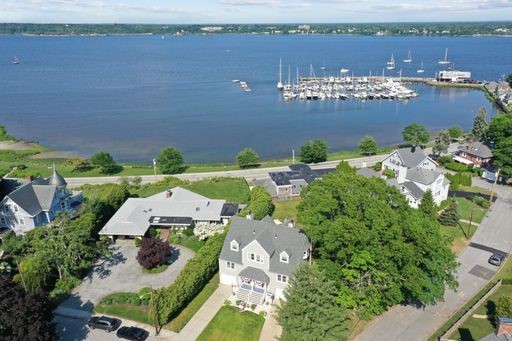 42 Selkirk Road Cranston, RI 02905 - Photo 46 of 50