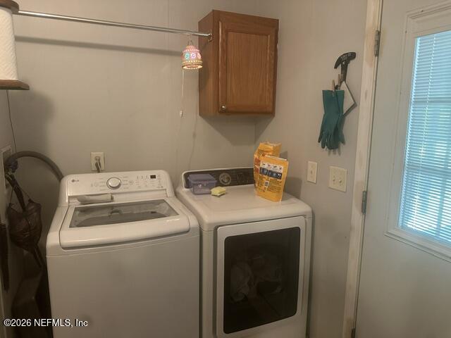 155 Homestead Road Palatka, FL 32177 - Photo 36 of 54 laundry room