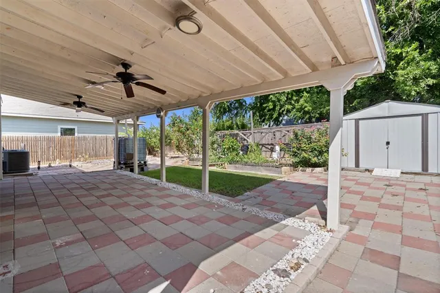 a view of porch and patio