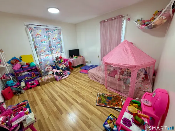 $398,000 | 26 Elm Street, Winchester, CT 06098