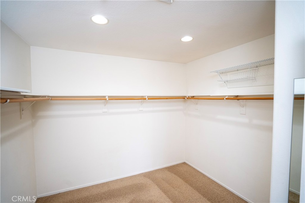 60 Crocus Street Redlands, CA 92373 - Photo 9 of 16 Closet