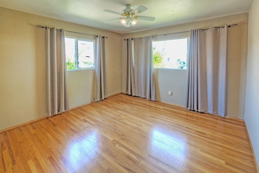 5452 Redding Road San Diego, CA 92115 - Photo 18 of 25 Gallery Image 18
