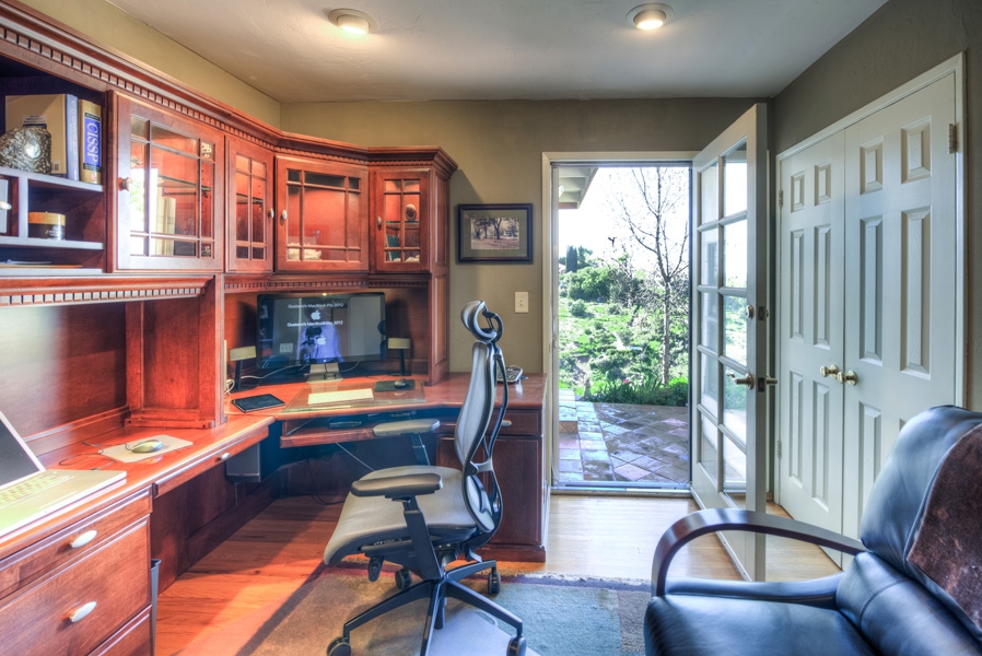 5452 Redding Road San Diego, CA 92115 - Photo 21 of 25 Gallery Image 21