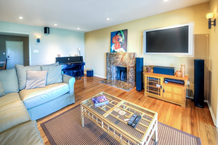 5452 Redding Road San Diego, CA 92115 - Photo 5 of 25 Gallery Image 5