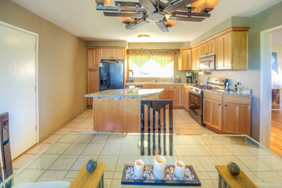 5452 Redding Road San Diego, CA 92115 - Photo 10 of 25 Gallery Image 10