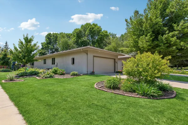 $360,000 | 701 Hackerson Court, Northfield, MN 55057