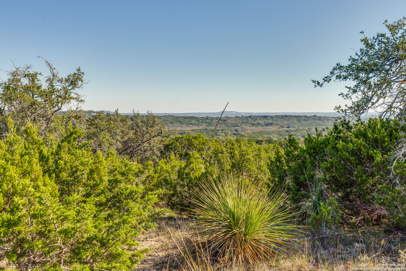 10205 2 Johns Road Boerne, TX 78006 - Photo 18 of 32 a view of a lake
