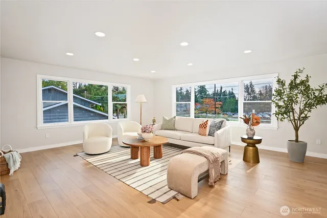 $1,375,000 | 324 Northwest 195th Street, Shoreline, WA 98177