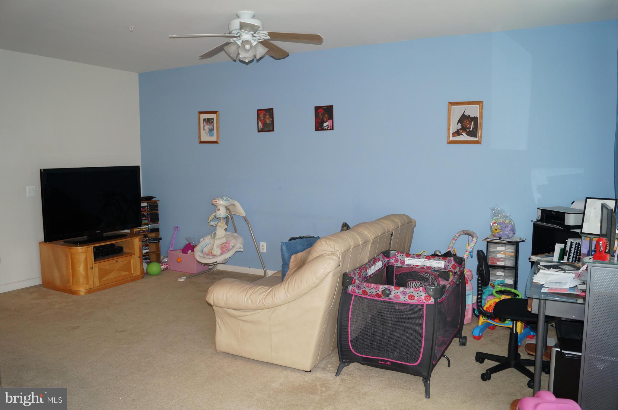 41802 Inspiration Terrace, Unit 8F Aldie, VA 20105 - Photo 16 of 30 Family Room
