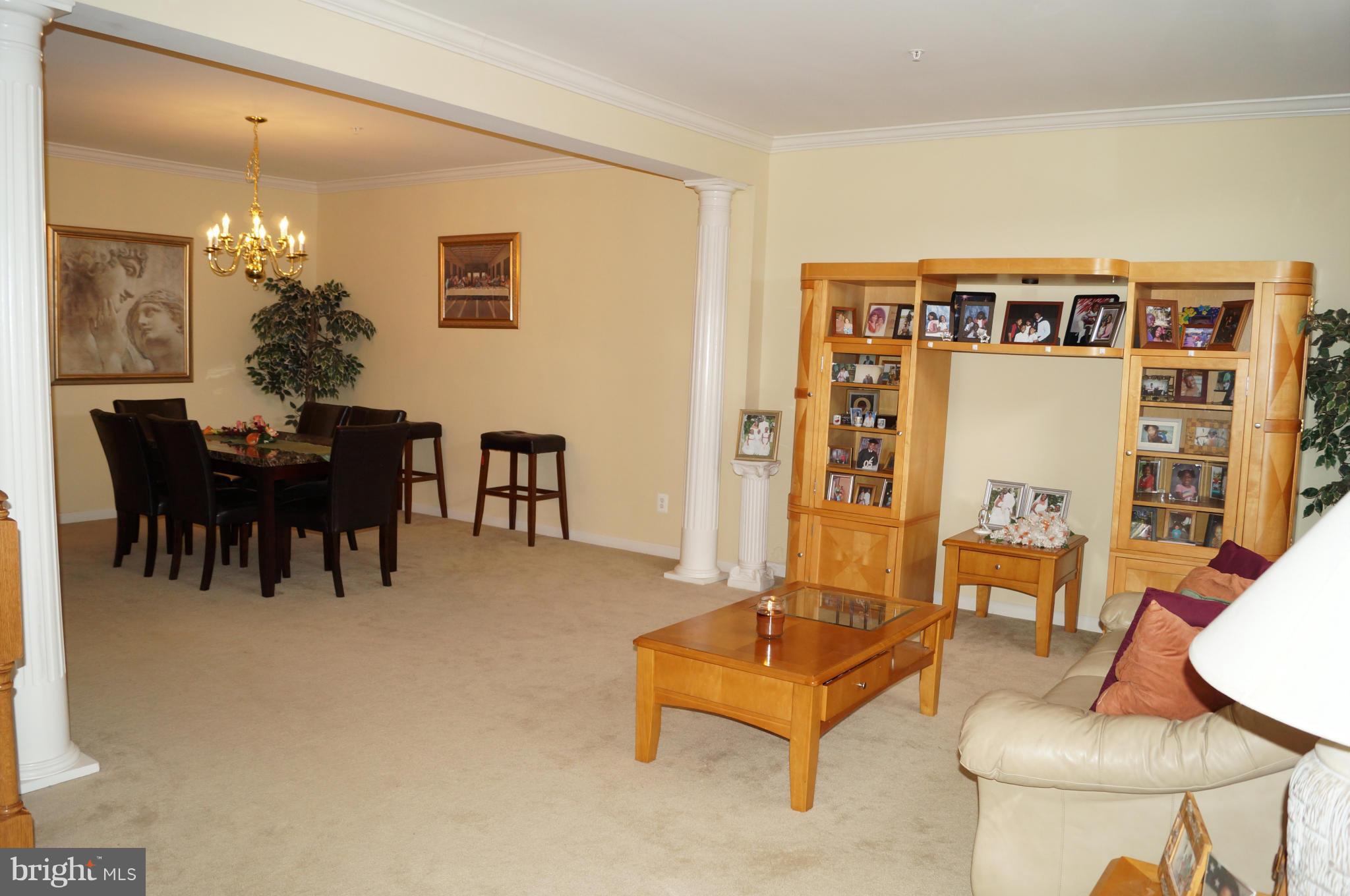 41802 Inspiration Terrace, Unit 8F Aldie, VA 20105 - Photo 4 of 30 Living Room