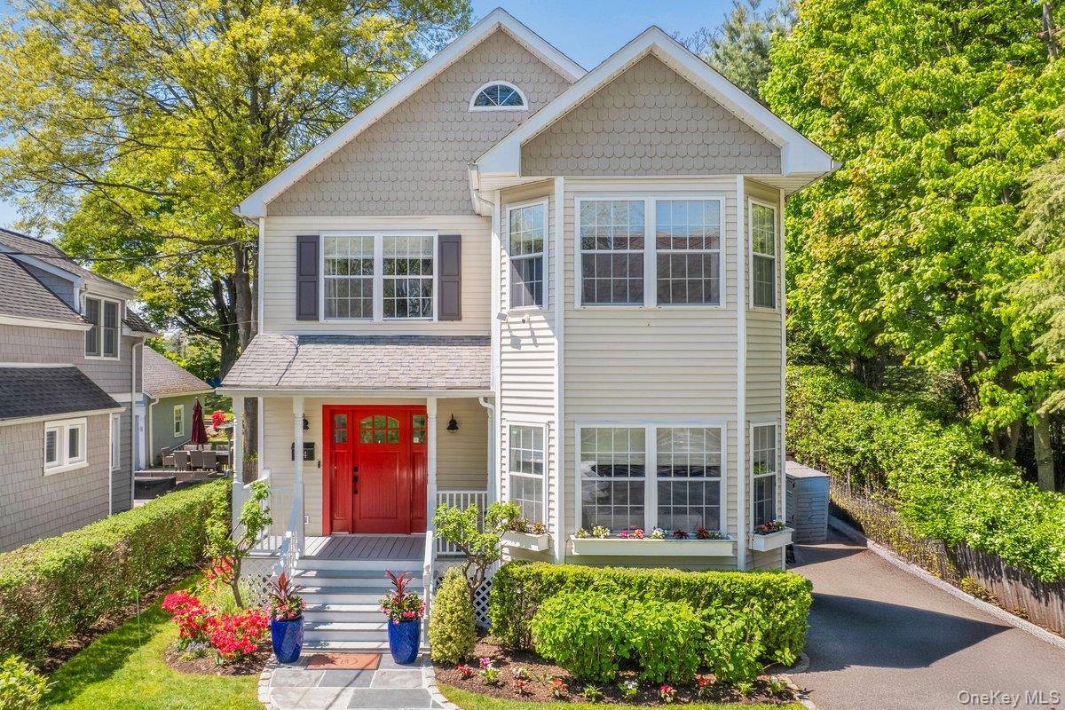 34 Davis Avenue Rye, NY 10580 - Photo 1 of 1 Gallery Image 1