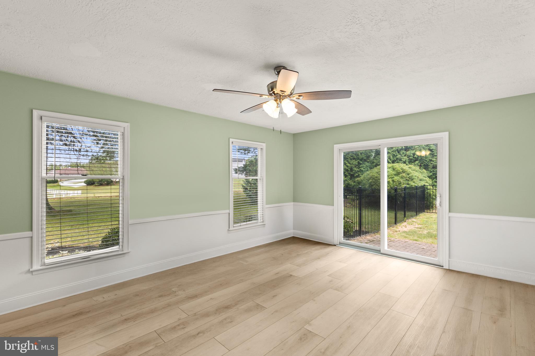 1575 Greenbriar Road York, PA 17404 - Photo 20 of 69