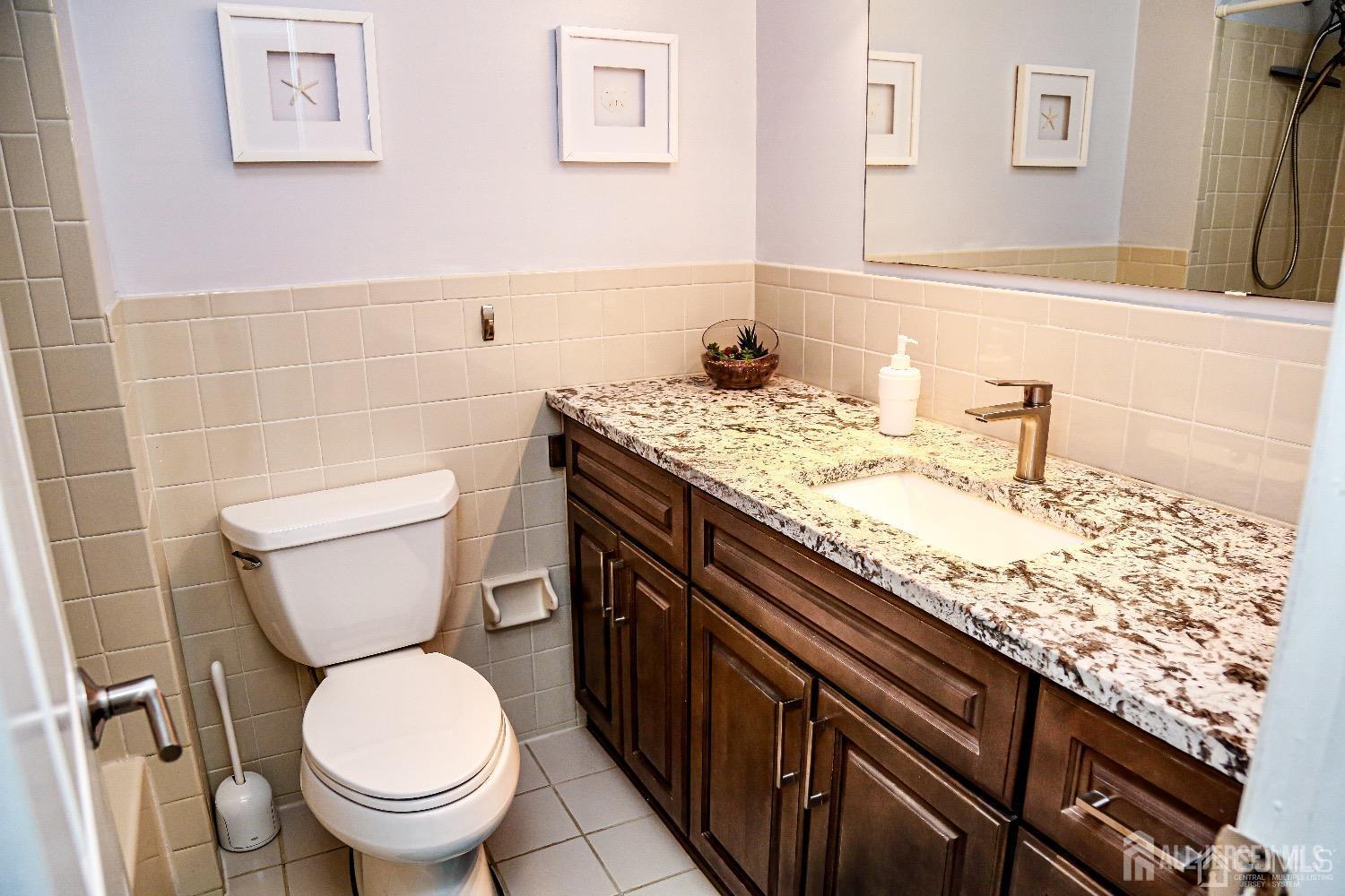 5805 Hana Road Edison, NJ 08817 - Photo 14 of 33