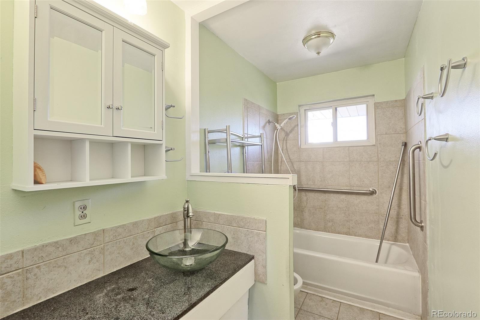 1041 Bronco Road Denver, CO 80221 - Photo 11 of 16 Gallery Image 11