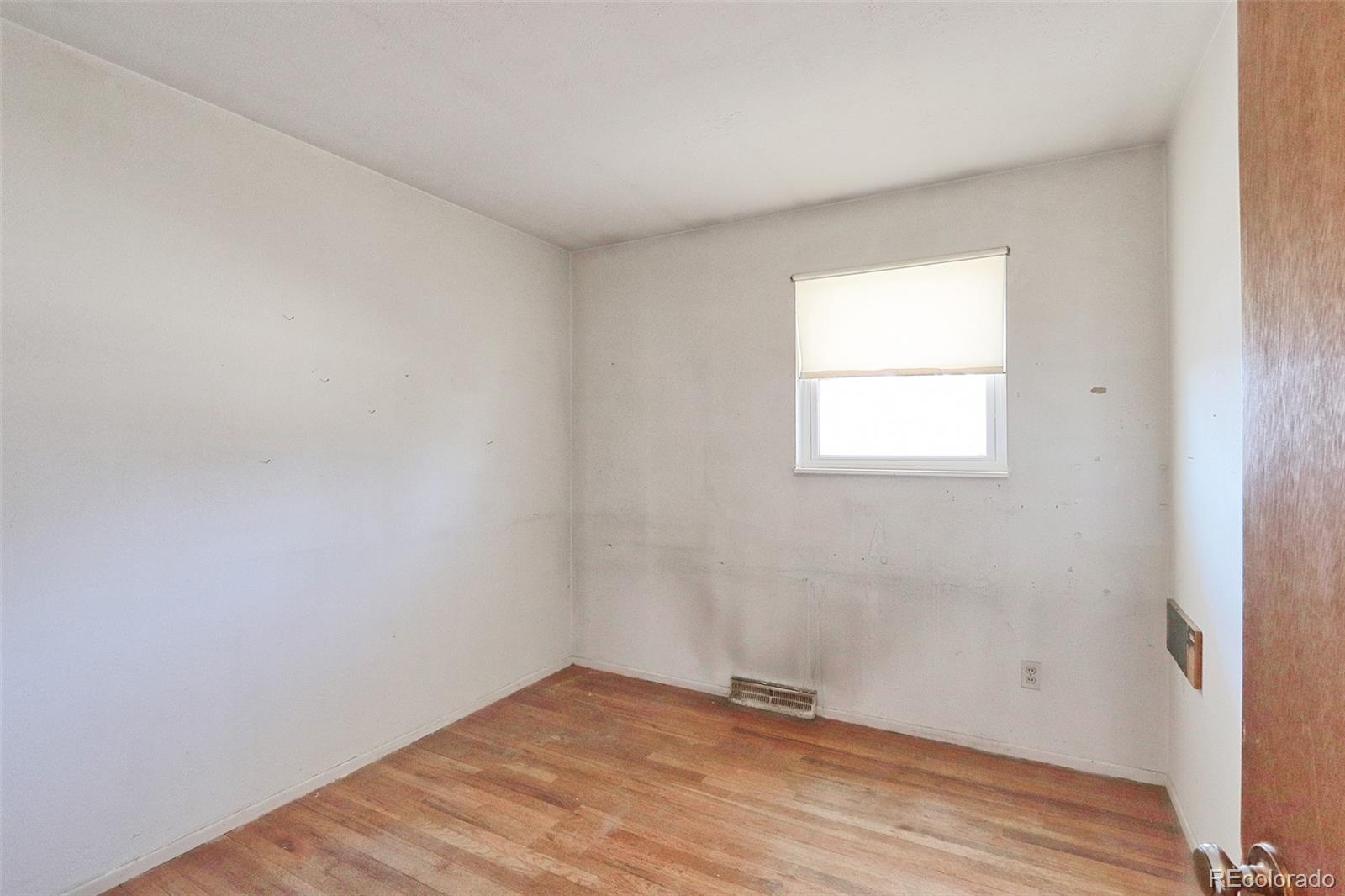 1041 Bronco Road Denver, CO 80221 - Photo 8 of 16 Gallery Image 8