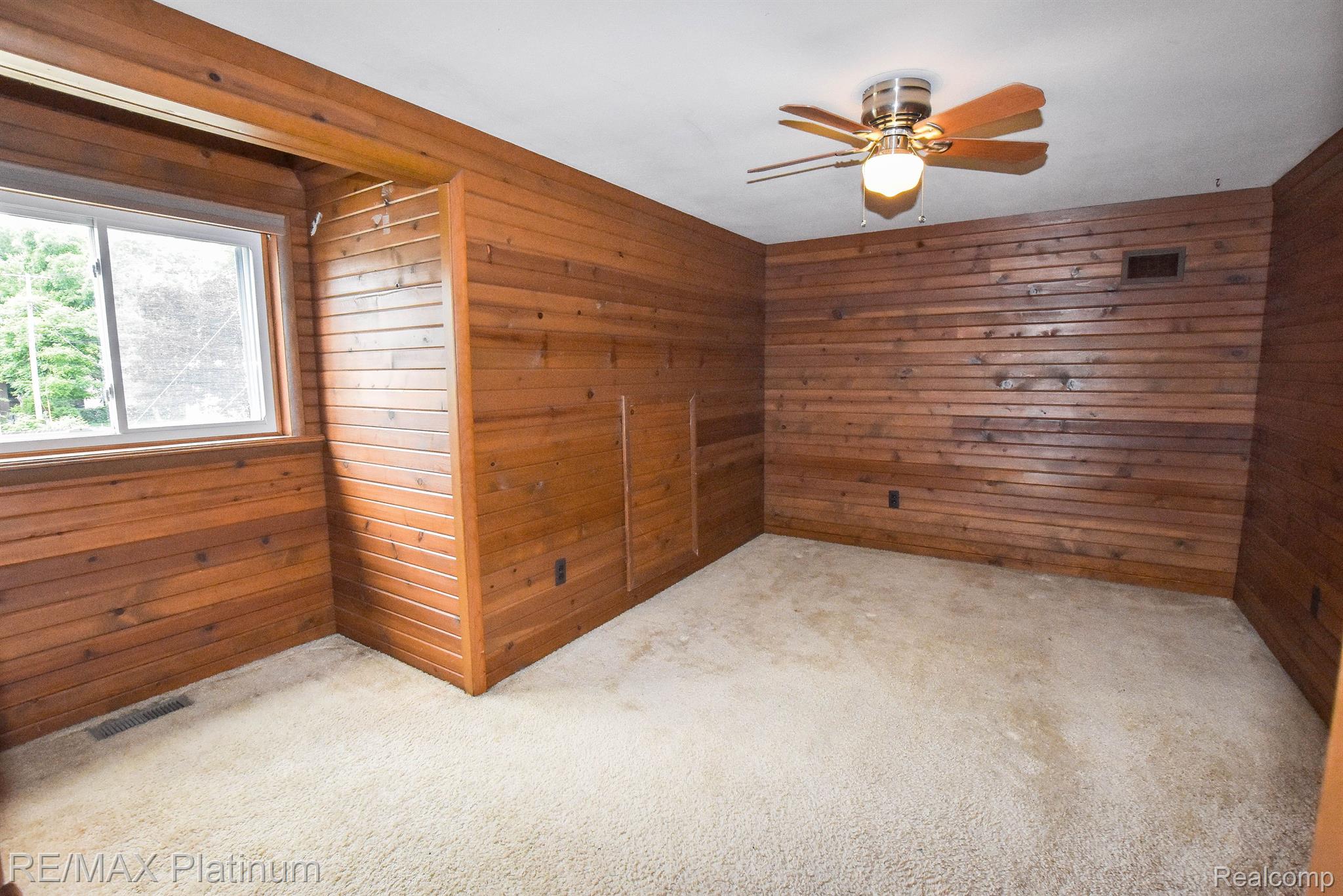 411 Fowler Street, Unit 2 Howell, MI 48843 - Photo 26 of 30 Gallery Image 26
