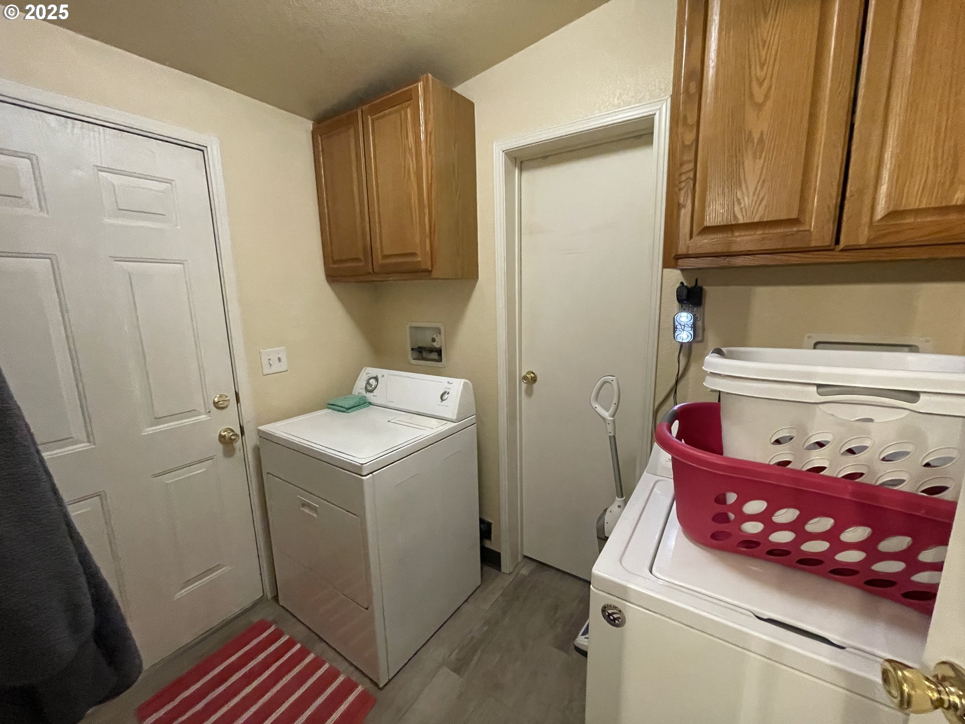 203 Court Street Enterprise, OR 97828 - Photo 17 of 23 a utility room with dryer and washer