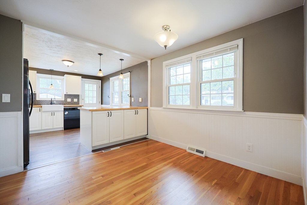 24 Fraser Road Stoughton, MA 02072 - Photo 9 of 35 Gallery Image 9