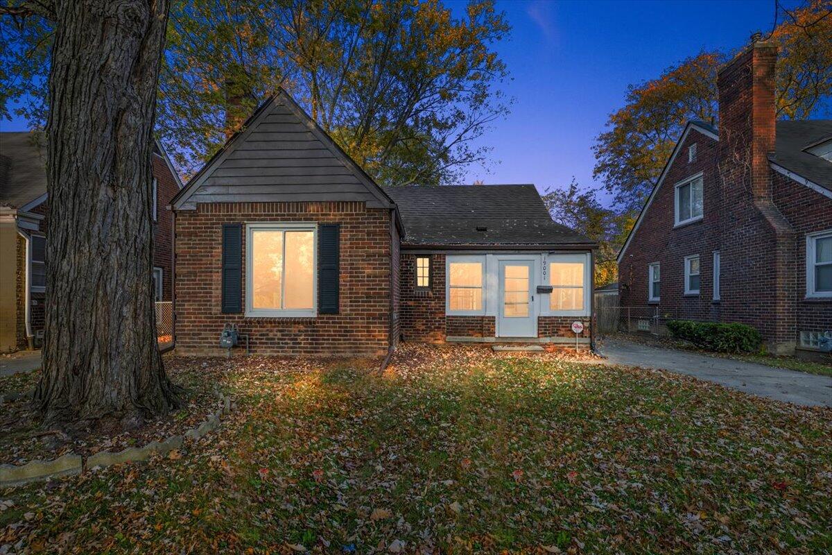 19001 Rolandale Street Grosse Pointe, MI 48236 - Photo 1 of 41 01-19001 Rolandale-1