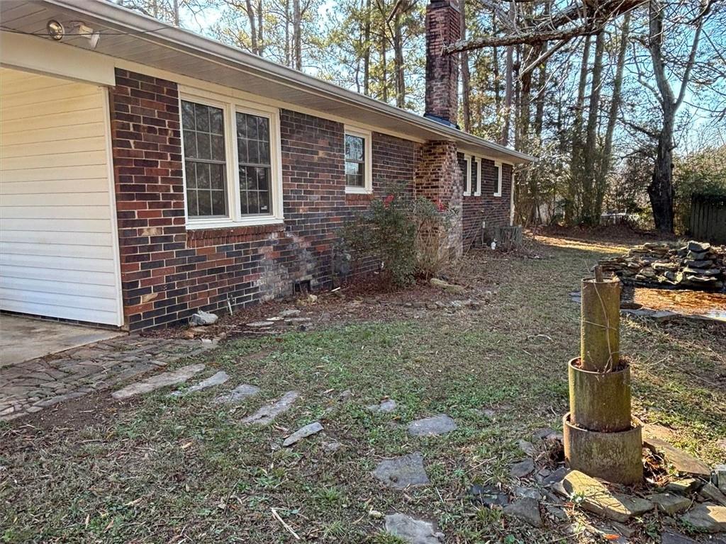 814 Shannon Circle Northeast Rome, GA 30161 - Photo 42 of 47 a backyard of a house with lots of green space