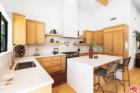$3,195,000 | 12426 Woodgreen Street, Los Angeles, CA 90066