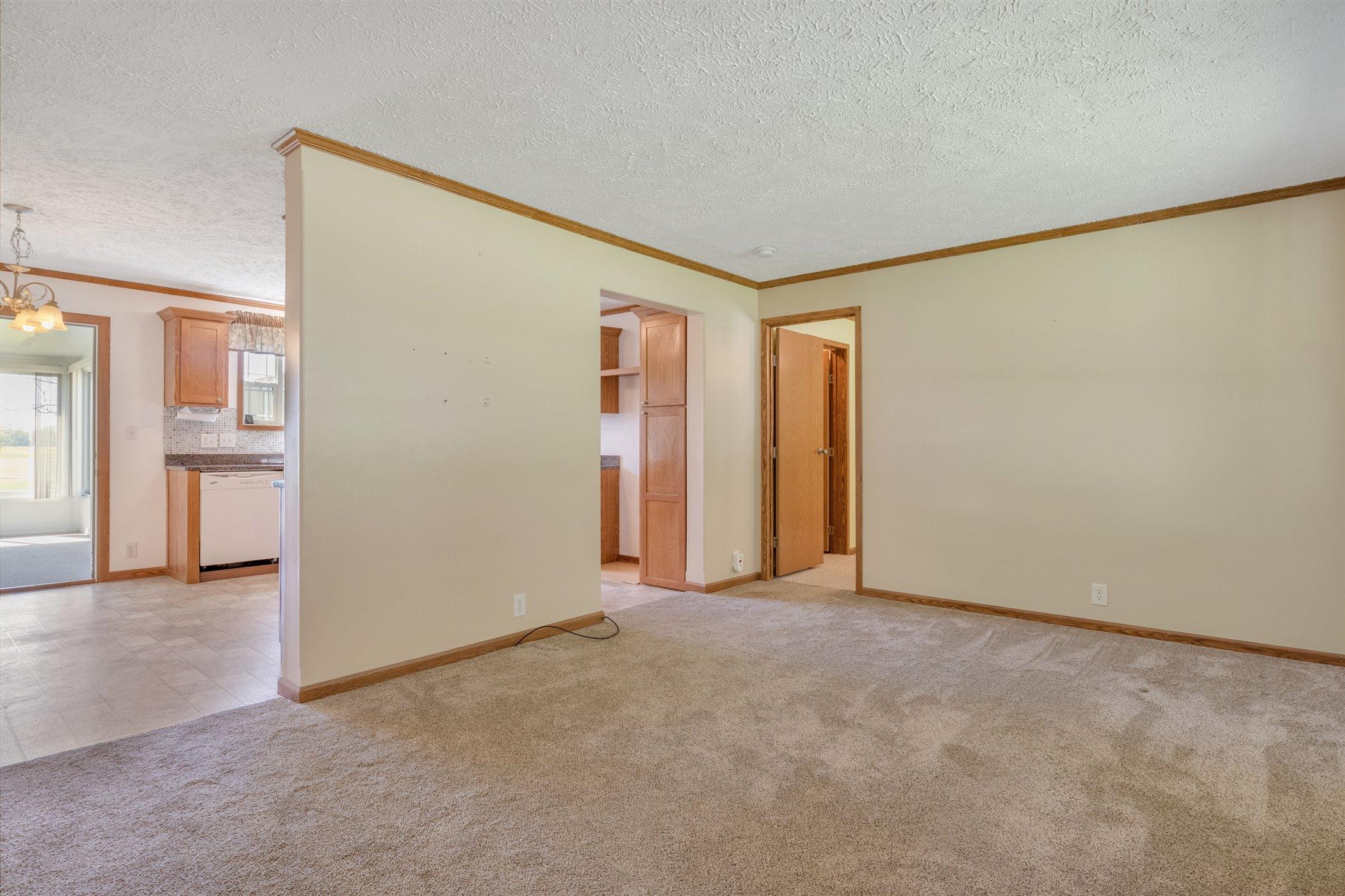 3200 York Road Niles, MI 49120 - Photo 6 of 44 08-3200 York Road-Windowstill Real Estat