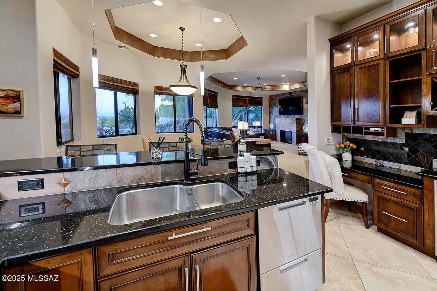 5260 North Valley View Road Tucson, AZ 85718 - Photo 10 of 36 Gallery Image 10