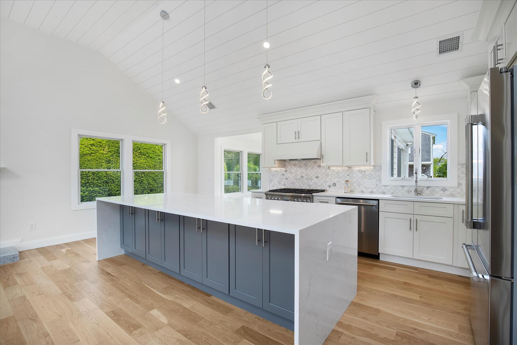 200 Sixth Avenue Hyannis, MA 02601 - Photo 15 of 65 40-MG_4114-r