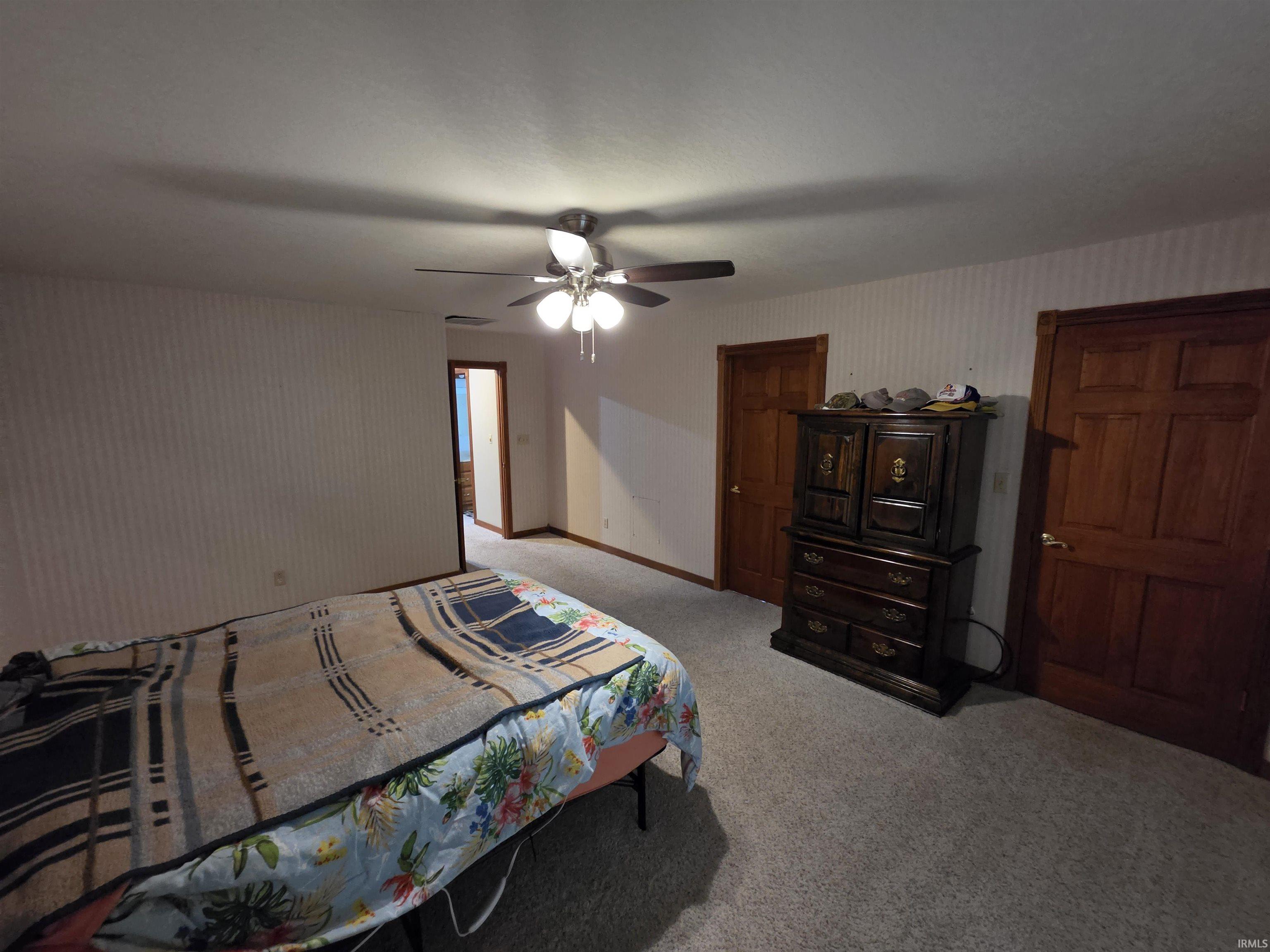 2101 South Sievers Road Vincennes, IN 47591 - Photo 10 of 27 Gallery Image 10