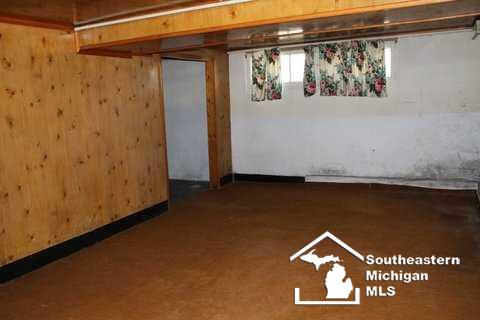 1458 South Custer Road Monroe, MI 48161 - Photo 15 of 15 20452827-14.JPG