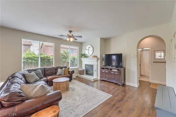 $485,000 | 664 Sunrise Lake Place, Henderson, NV 89002