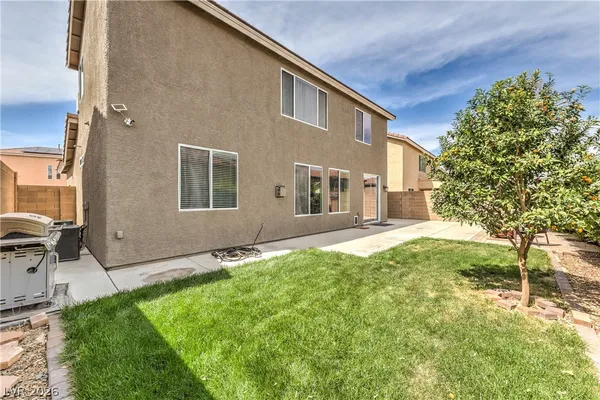 $485,000 | 664 Sunrise Lake Place, Henderson, NV 89002